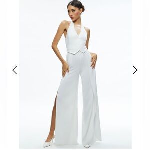 Alice + Olivia | Robin Halterneck Vest Jumpsuit Size 6 Off White